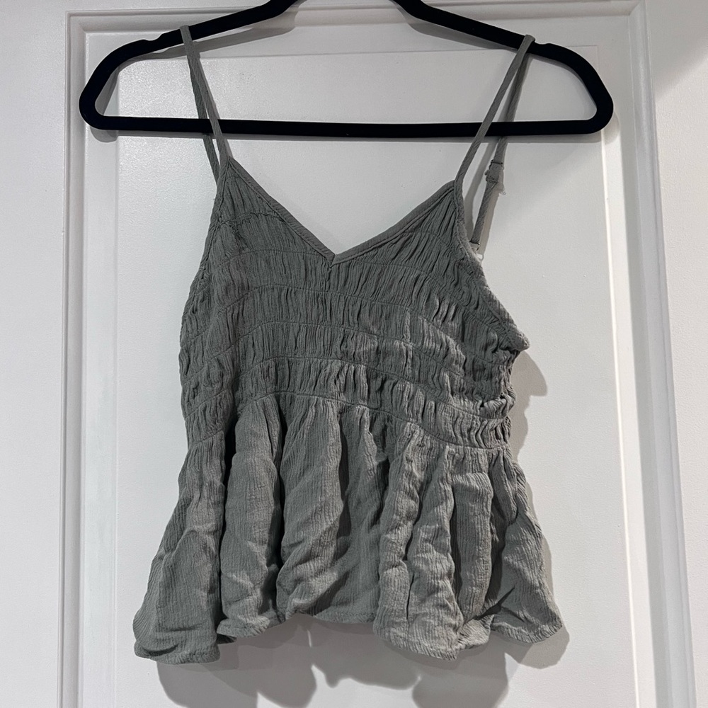 Large stretchy women’s crop top